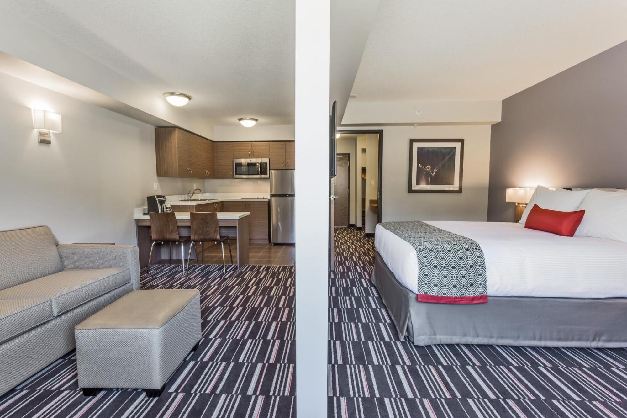 Microtel Inn & Suites By Wyndham Fort Saint John Fort St. John Exterior photo